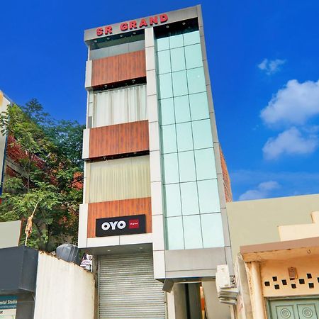 Hotel O Sr Grand โคราฆปุระ ภายนอก รูปภาพ